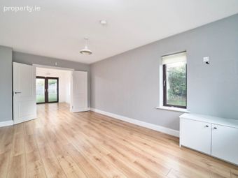 25 Tullyhall Close, Lucan, Co. Dublin, Lucan, Co. Dublin - Image 3