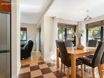 10 Rosse Court Rise, Lucan, Co. Dublin, Lucan, Co. Dublin - Image 3