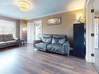 17 Lakeview, Castlebar, Co. Mayo, Castlebar, Co. Mayo - Image 4