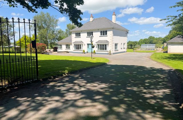 Castlepark, Golden, Co. Tipperary - Click to view photos