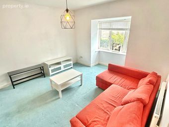 15 Belltree Walk, Clongriffin, Clongriffin, Dublin 13 - Image 2