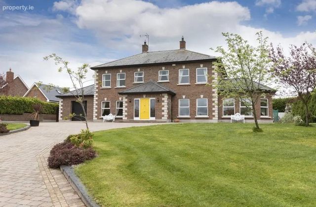 Tullyraine, Carrickmacross, Kilanny, Co. Louth - Click to view photos