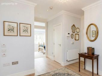 17 Alder Lodge, Farmleigh Woods, Castleknock, Dublin 15, Castleknock, Dublin 15 - Image 2