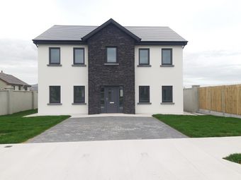 60 Ballyoughtragh Heights, Milltown, Milltown, Co. Kerry - Image 2