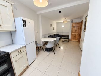 Apartment 1, Barrack Street, Ballaghaderreen, Co., Ballagh, Co. Roscommon - Image 2
