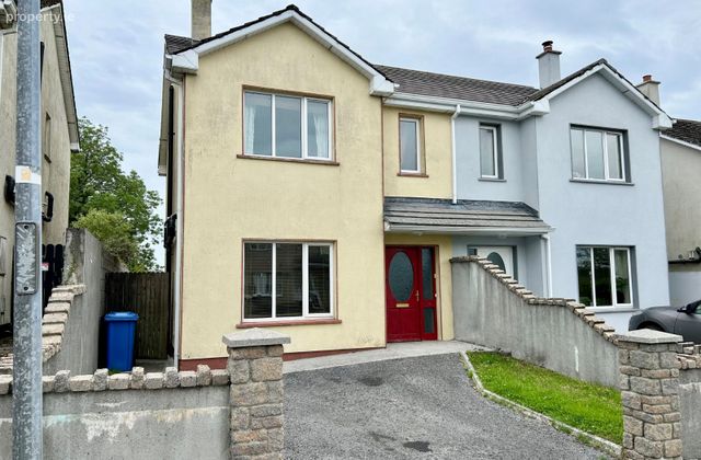 14 Cregga Court, Elphin, Co. Roscommon - Click to view photos