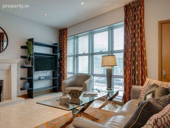1-bedroom Apartment, O'callaghan Court, Dublin 2, Erne Street Upper, Dublin2, Dublin 2 - Image 2