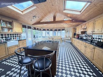 4 Landsborough Close, Moneygurney, Rochestown, Co. Cork - Image 5
