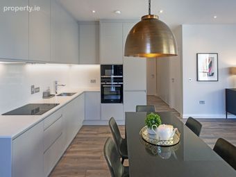 Apartment 9, Lock Gate 3, Charlemont Lane, Dublin 2 - Image 2