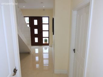20 Longshore Avenue, Jacob's Island, Blackrock, Co. Cork - Image 2