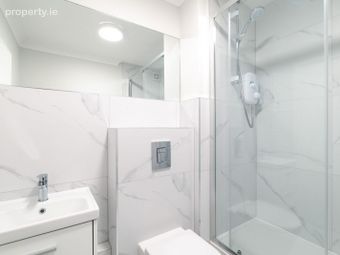 Apartment, Burleigh Court, Ballsbridge, Dublin 4 - Image 4