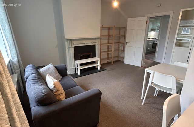 Apartment 13, Newtown Court, Eaton Brae, Dublin 14, Rathgar, Dublin 6 - Click to view photos