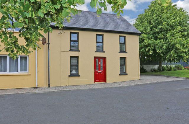 The Square, Ballingarry, Ballingarry, Co. Limerick - Click to view photos