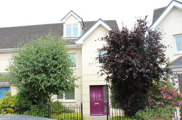 121 Coopers Grange, Old Quarter, Ballincollig, Co. Cork - Click to view photos