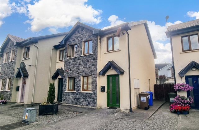 9 Egmont Place, Churchtown, Mallow, Co. Cork, Churchtown, Co. Cork - Click to view photos