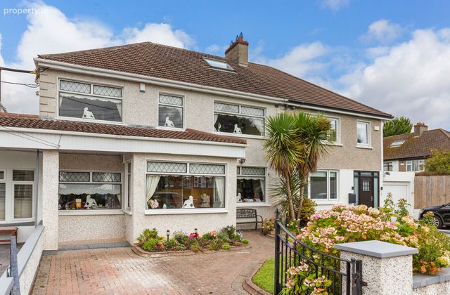 2 Mountdown Avenue, Manor Estate, Terenure, Dublin 12, Terenure, Dublin 12 - Click to view photos
