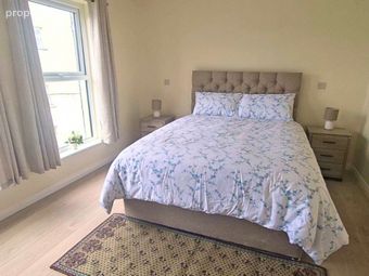 Flat 3, 3/4 Saint Francis Street, Woodquay, Co. Galway - Image 4