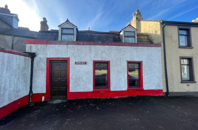 Ripley, 7 Westview, Ballinlough, Co. Cork - Click to view photos