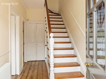 1 Shandon Drive, Dublin 7 - Image 3