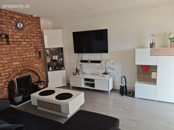27 O'brien Park, Shannon, Shannon, Co. Clare - Image 3