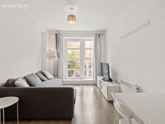 3 Cassell House, Ardilaun Court, Patrick Street, Dublin 8, Dublin 8 - Image 3