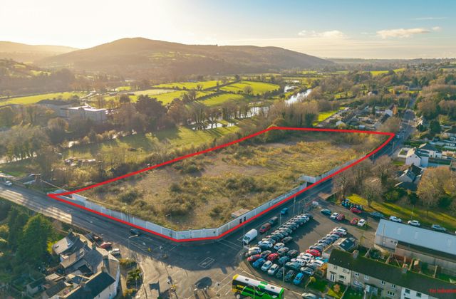 Abbey / Convent Road, Clonmel, Co. Tipperary, Clonmel, Co. Tipperary - Click to view photos
