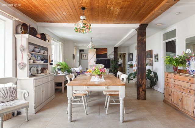 Hillview House, Barniskey East, Avoca, Co. Wicklow, Arklow, Co. Wicklow - Click to view photos