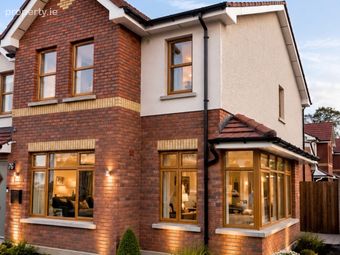Cresent, Clonee, Co. Meath