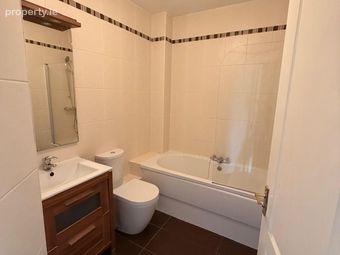 24 The Cox, The Orchard, Leixlip Road, Lucan, Co. Dublin - Image 2