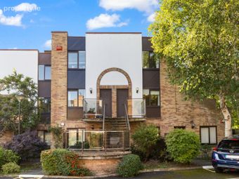 104 The Elms, Mount Merrion Avenue, Stillorgan, Co. Dublin