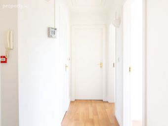 Apartment 6, Main Street, Shrule, Co. Mayo - Image 5