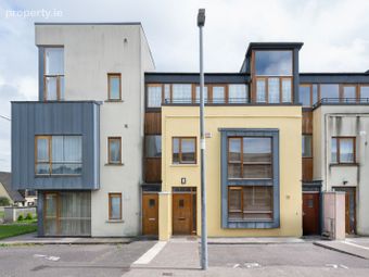 72 Coppingers Acre, Bantry Park Road, Churchfield, Co. Cork