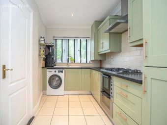 12 Maryfield Woods, Artane, Dublin 5 - Image 4