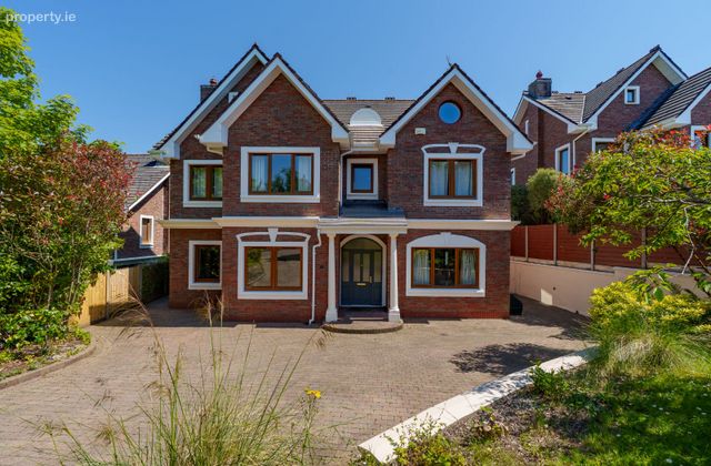 17 Abbotswood Downs, Rochestown, Co. Cork - Click to view photos