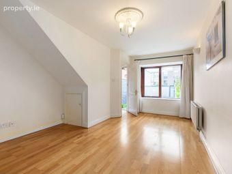 7 Lansdowne Crescent, Ballsbridge, Dublin 4 - Image 4