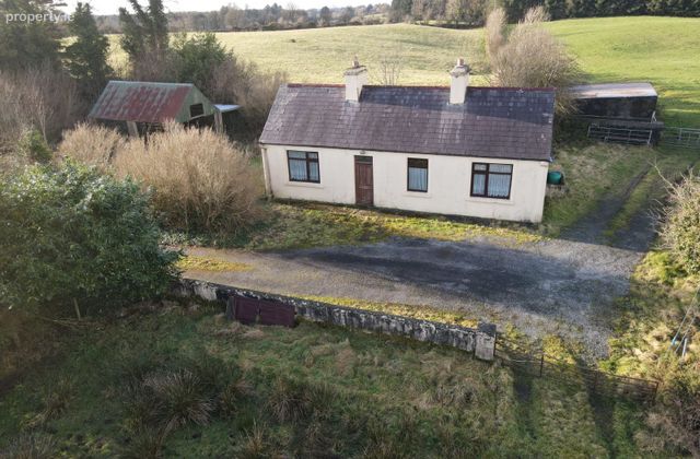Derreenamackaun, Loughglynn, Castlerea, Co. Roscommon - Click to view photos