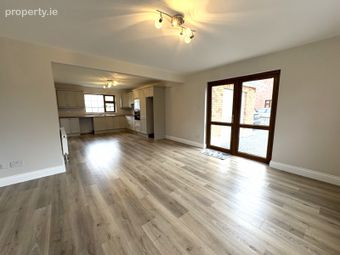 4 The Laurels, Lisnamuck, Longford Town, Co. Longford - Image 4