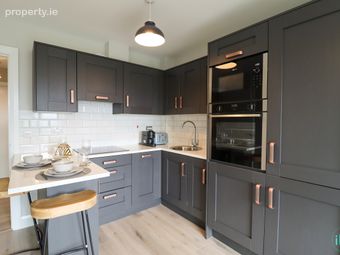 Apartment 13, Killeen Hall, Park West, Dublin 12 - Image 3