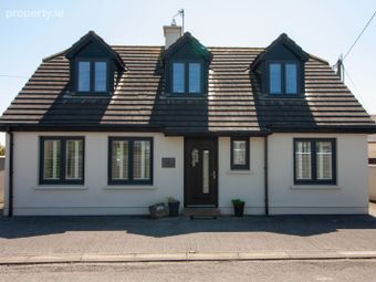 Teach An Chol&aacute;iste, Sandhill Road, Ballybunnion, Ballybunion, Co. Kerry