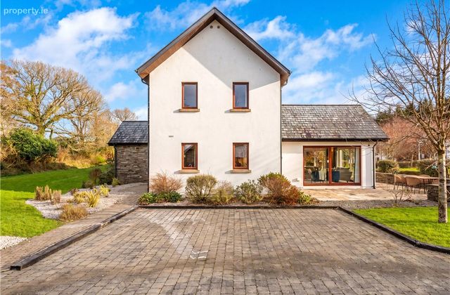 4 Mountain View, Sheen Falls Country Club, Kenmare, Co. Kerry, Kenmare, Co. Kerry - Click to view photos