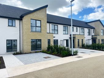 Type C/f/l - 4 Bed End Terrace, Midleton, Co. Cork - Image 2