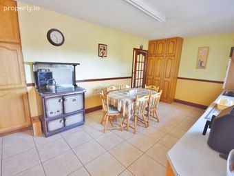 Abbeyview, The Hill, Abbeyfeale, Co Limerick, Abbeyfeale, Co. Limerick - Image 5