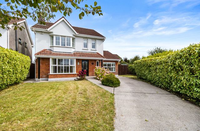 18 The Avenue, Priory Court, Watergrasshill, Co. Cork - Click to view photos