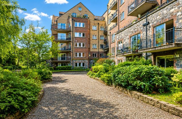 Apartment 416, Block 3, Gracepark Manor, Drumcondra, Dublin 9 - Click to view photos