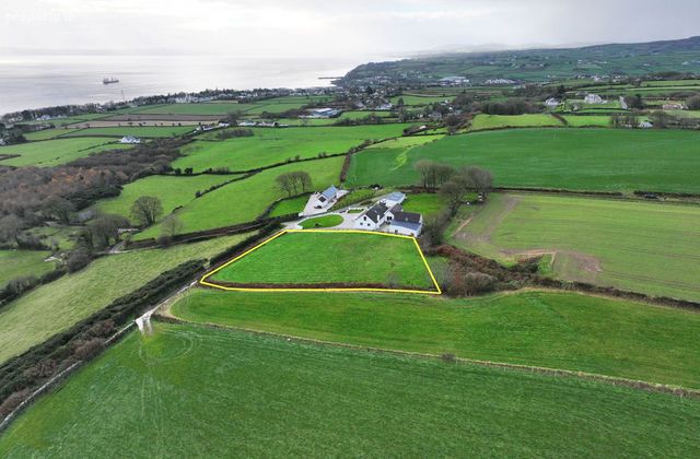 Carnagarve, Moville, Co. Donegal, Moville, Co. Donegal - Click to view photos
