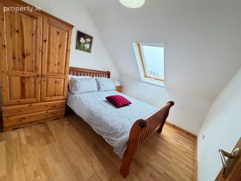 8 Chapel Field, Dungeagan, Ballinskelligs, Co. Kerry - Image 5