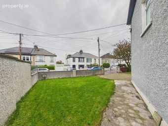 18 Wilton Lawn, Glasheen, Glasheen, Co. Cork - Image 4
