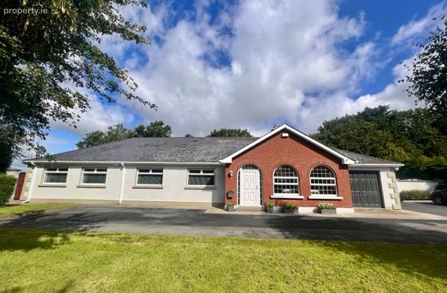 Haynestown, Dundalk, Co. Louth - Click to view photos