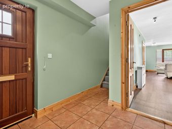 12 The Courtyard, Castledargan, Ballygawley, Co. Sligo - Image 4