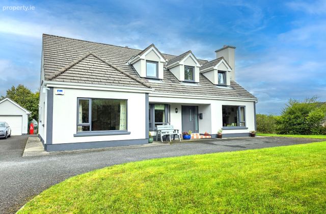Knocknaskibbole, Sarnuaght, Castlebar, Co. Mayo - Click to view photos